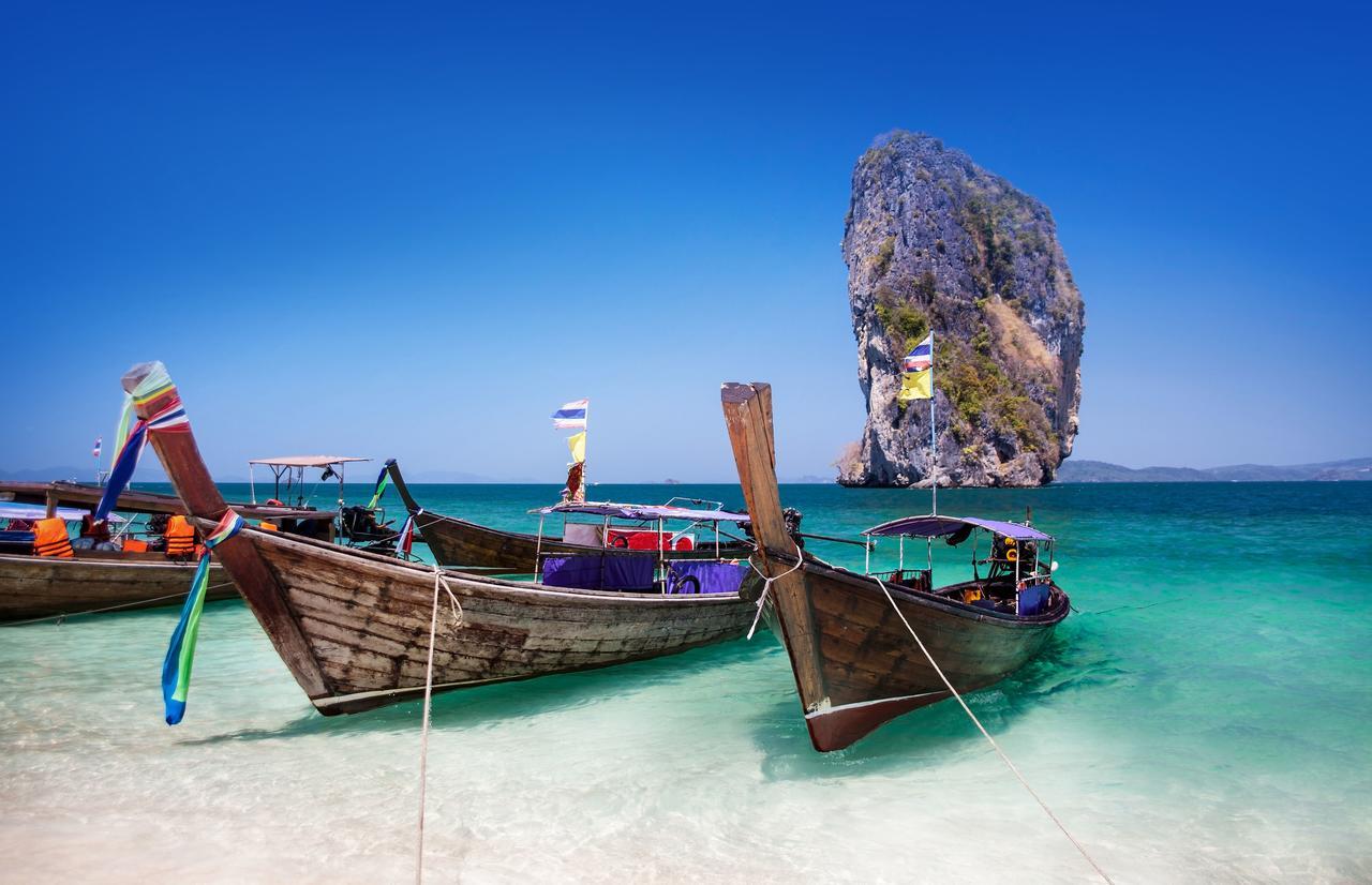 فندق Simple Boutique Seabreeze Patong المظهر الخارجي الصورة