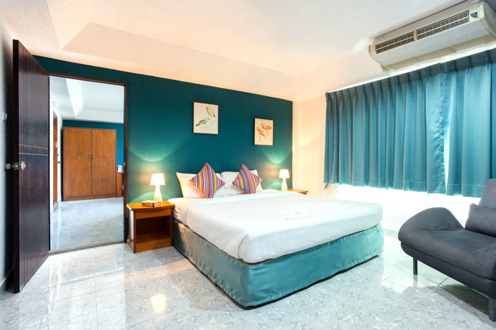 فندق Simple Boutique Seabreeze Patong المظهر الخارجي الصورة