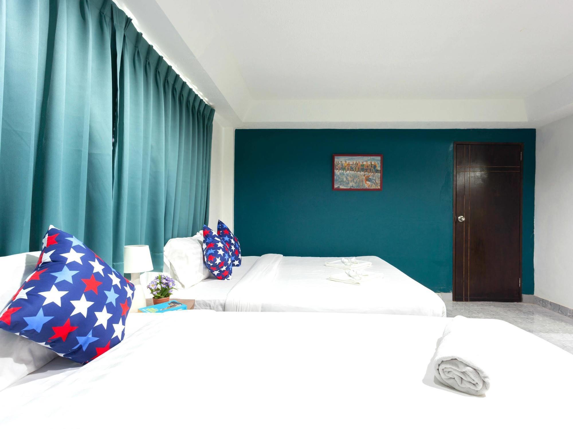 فندق Simple Boutique Seabreeze Patong المظهر الخارجي الصورة