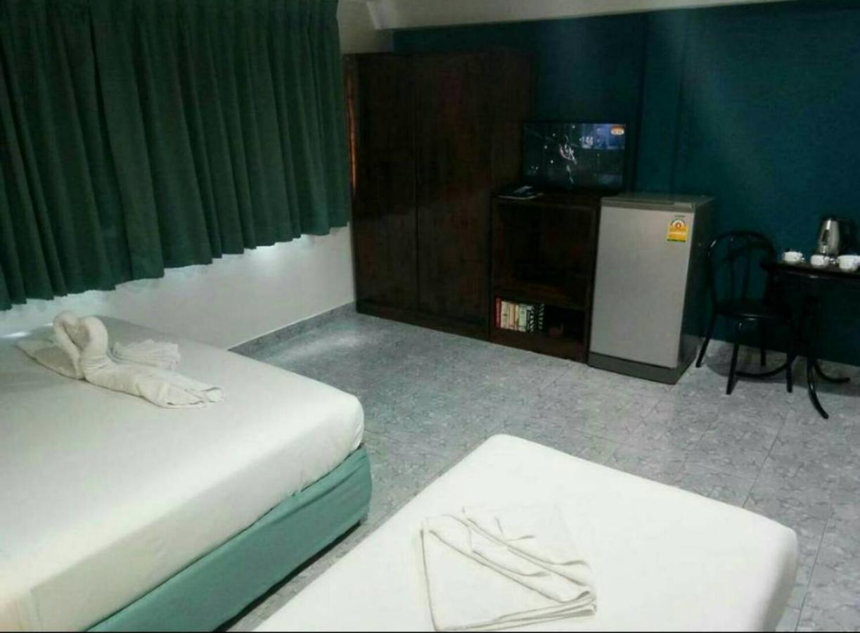 فندق Simple Boutique Seabreeze Patong المظهر الخارجي الصورة