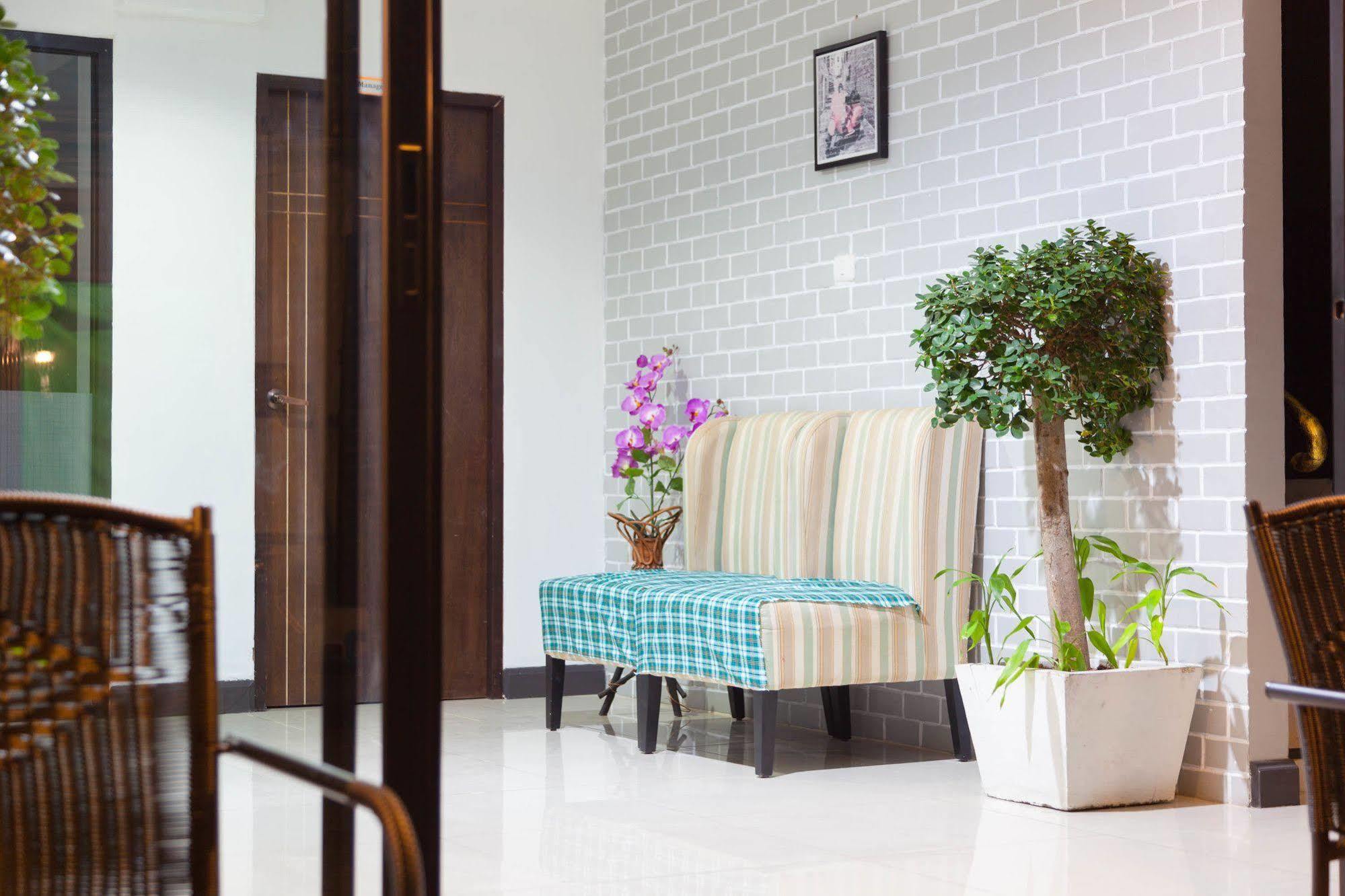 فندق Simple Boutique Seabreeze Patong المظهر الخارجي الصورة